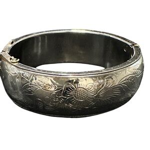 Silver ornate bracelet